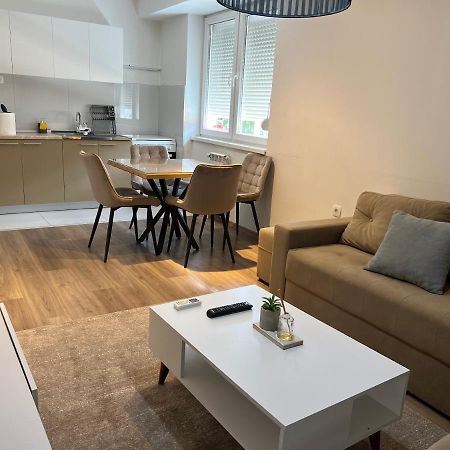 Skopje Apartments Near Central Bus Station Jk Apartments Ngoại thất bức ảnh